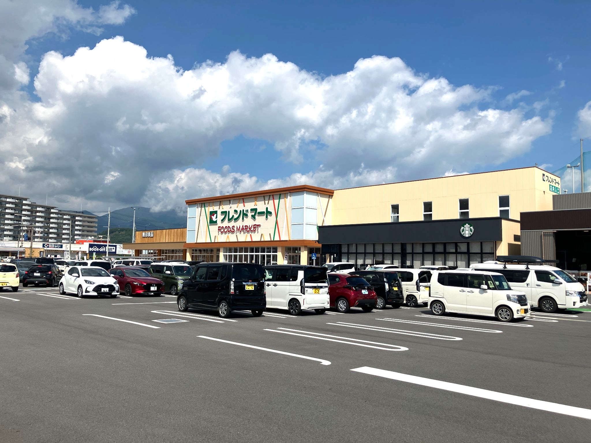 フレンドマート今堅田店